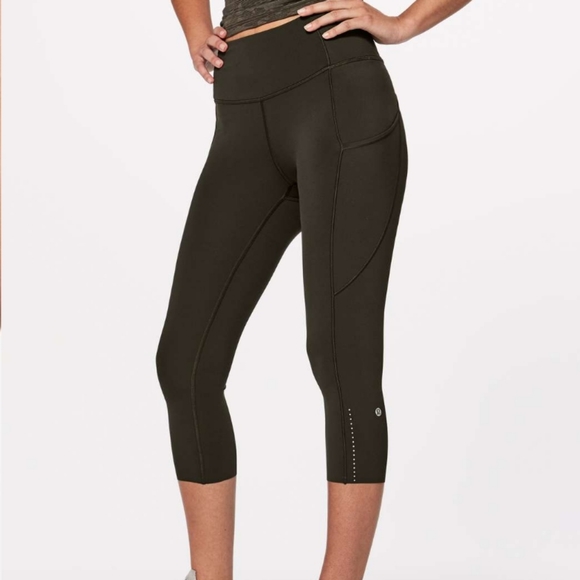 Bundle of 5 Lululemon athletica - Picture 6 of 16